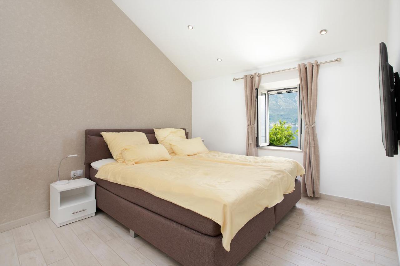 Apartments D&V Котор Екстериор снимка