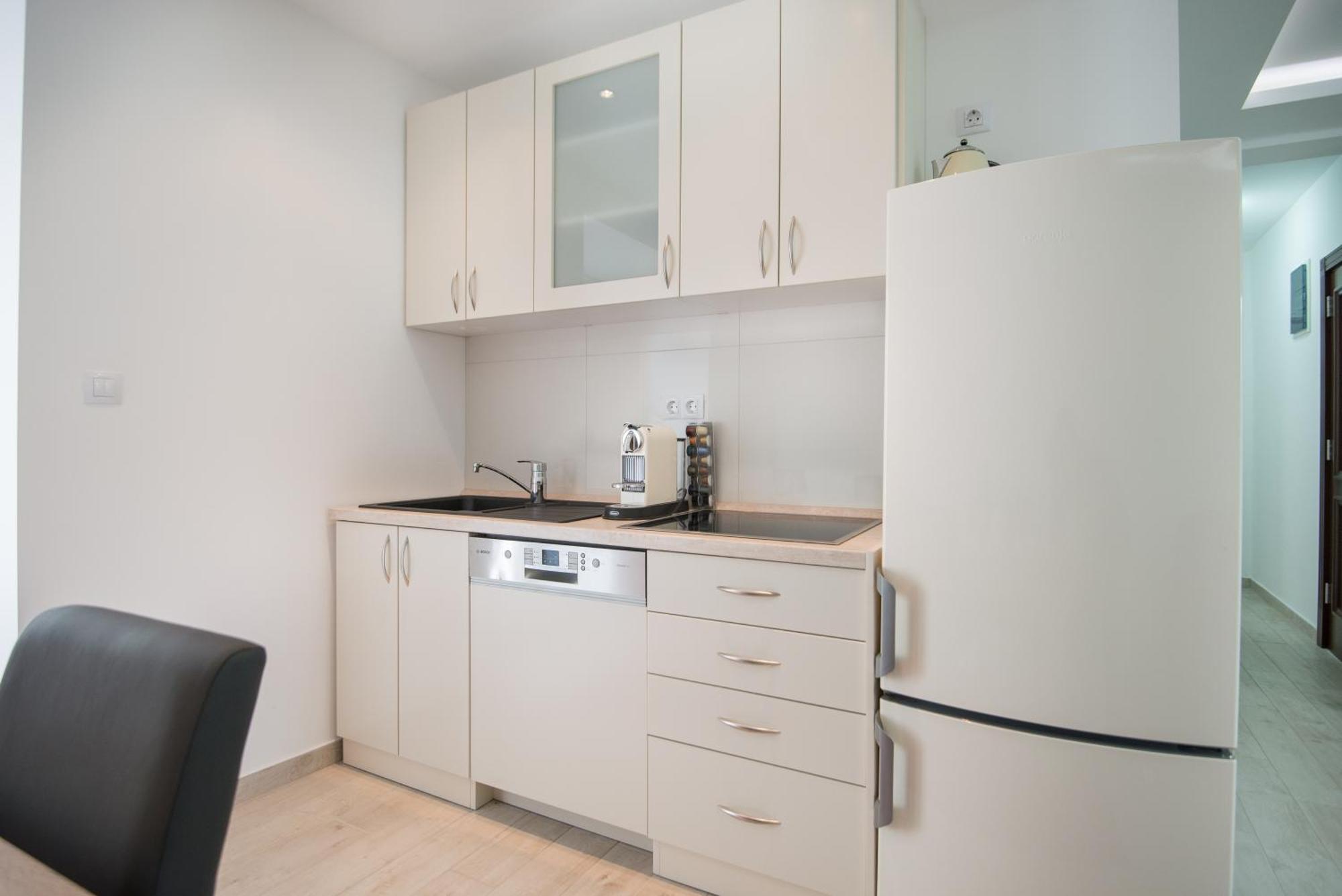 Apartments D&V Котор Екстериор снимка
